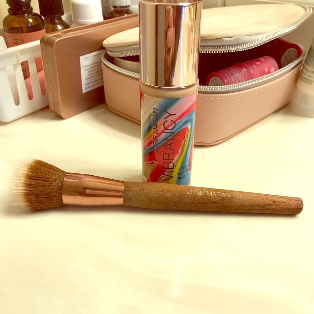 Josie Maran foundation